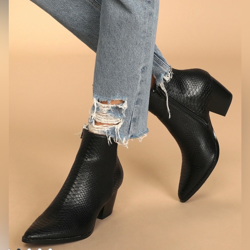 Lulu’s Snake Print Booties